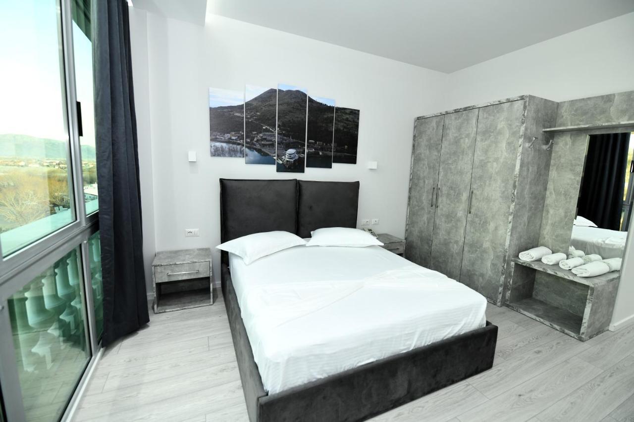 Prince Of Lake Hotel Shkodra Exterior foto